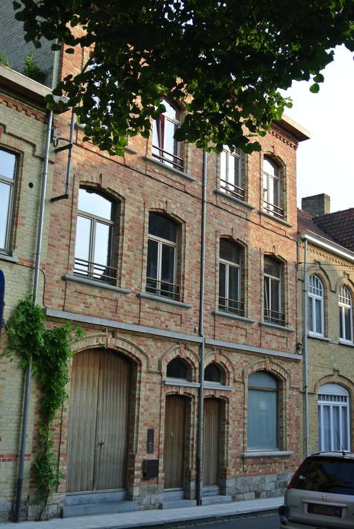 De Buur Van Beer Ypern Exterior foto