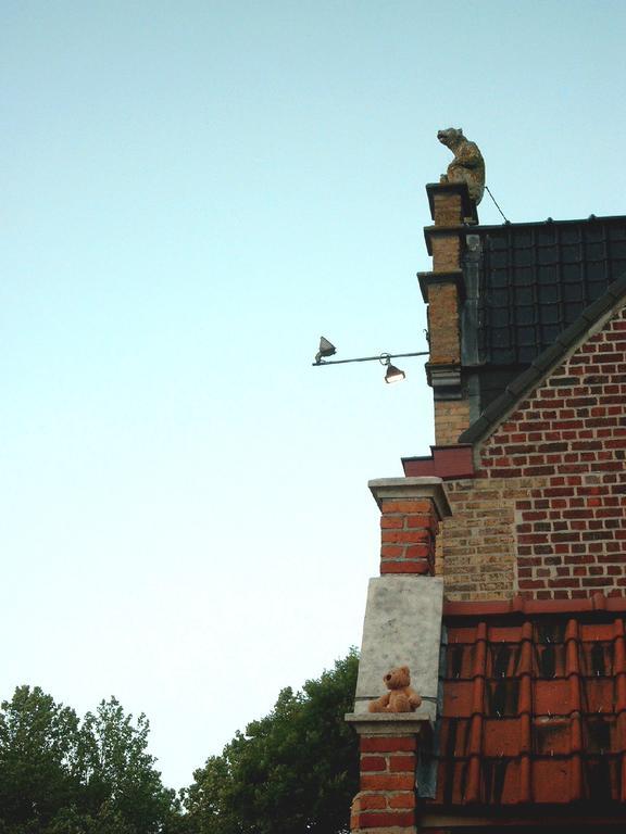 De Buur Van Beer Ypern Exterior foto
